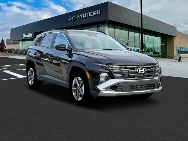 Photo of 2025 Phantom Black Hyundai TUCSON