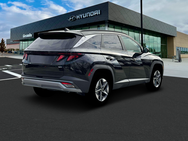 Photo of 2025 Phantom Black Hyundai TUCSON