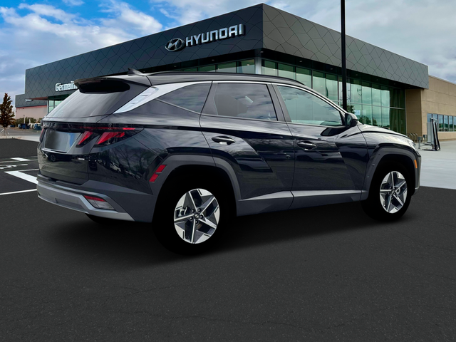 Photo of 2025 Phantom Black Hyundai TUCSON