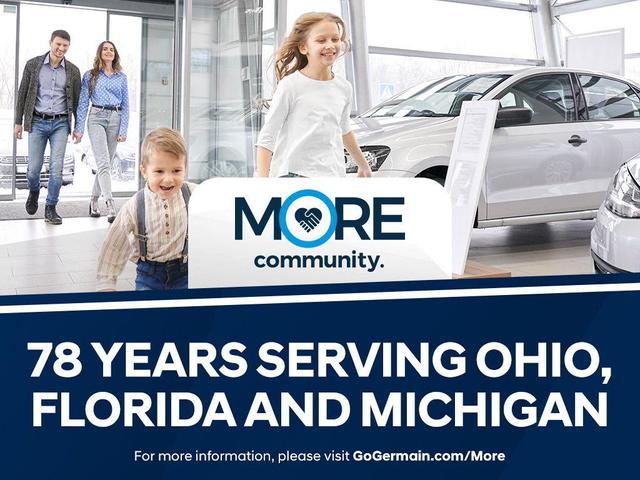 Photo of 2019 Granite Crystal Metallic Clearcoat Chrysler Pacifica