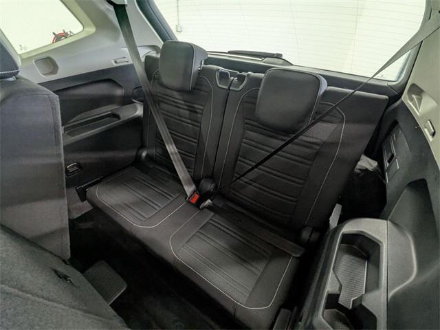 Photo of 2022 Pure White Volkswagen Tiguan