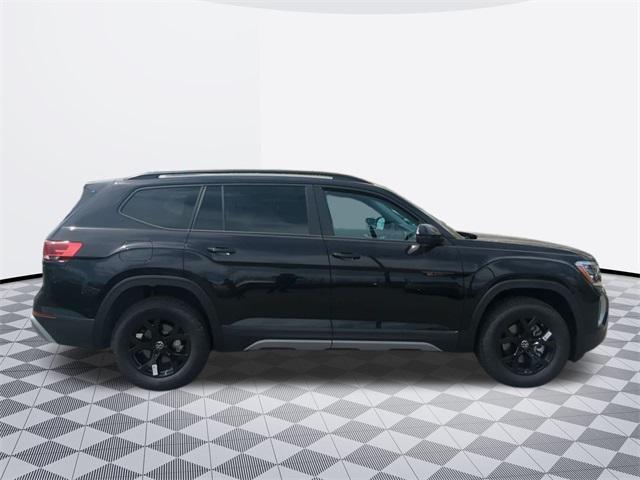 Photo of 2025 Deep Black Volkswagen Atlas