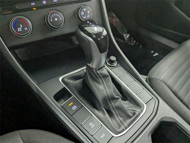 Photo of 2024 Deep Black Pearl Volkswagen Jetta