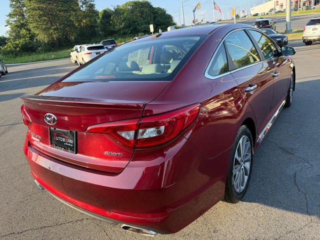 Photo of 2015 Venetian Red Hyundai SONATA