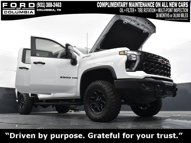Photo of 2025 Summit White Chevrolet Silverado 2500