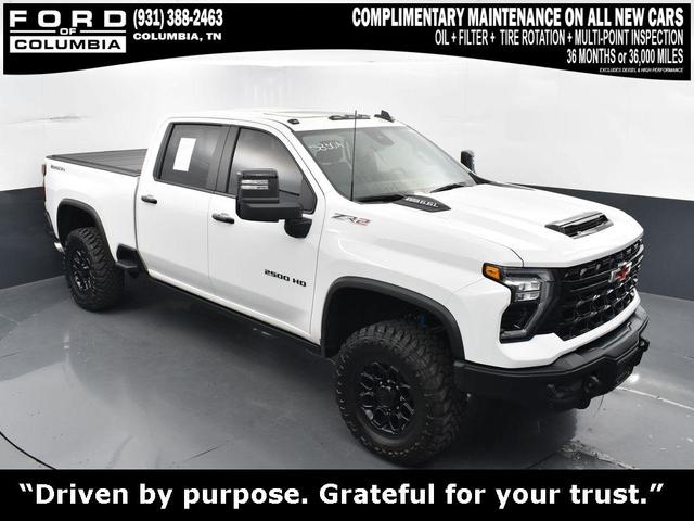 Photo of 2025 Summit White Chevrolet Silverado 2500
