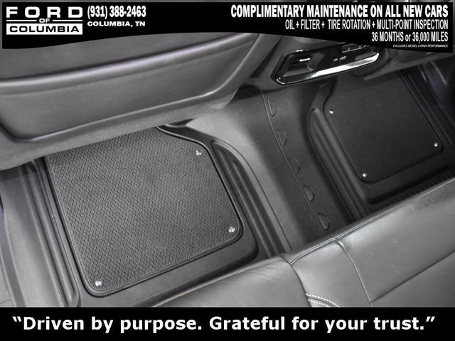 Photo of 2023 Summit White GMC Sierra 1500