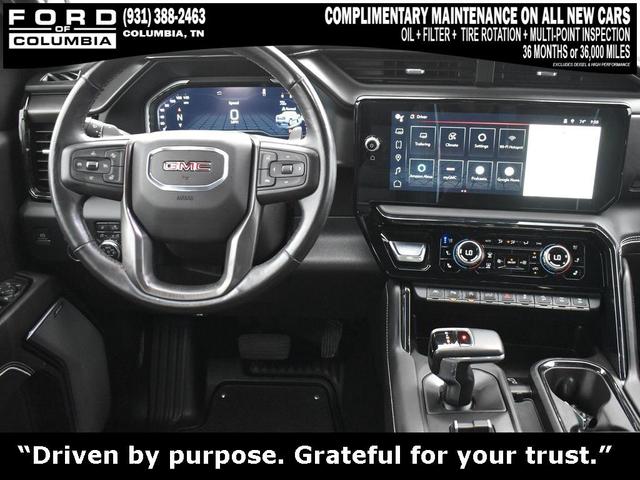 Photo of 2023 Summit White GMC Sierra 1500