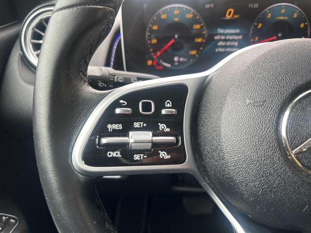 Photo of 2020 Black Mercedes-Benz GLB 250