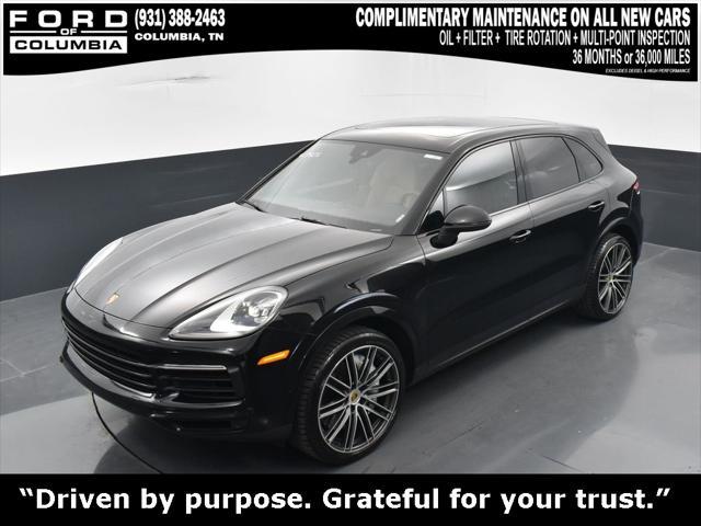 Photo of 2022 Black Porsche Cayenne