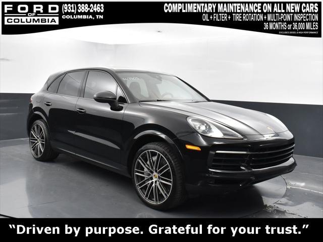 Photo of 2022 Black Porsche Cayenne
