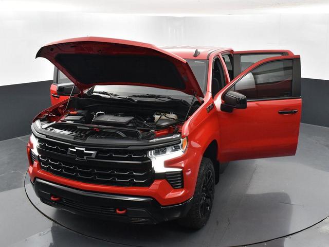 Photo of 2023 Red Hot Chevrolet Silverado 1500