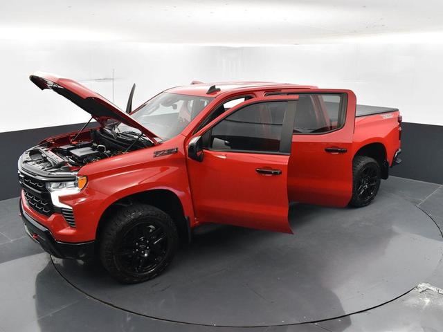 Photo of 2023 Red Hot Chevrolet Silverado 1500