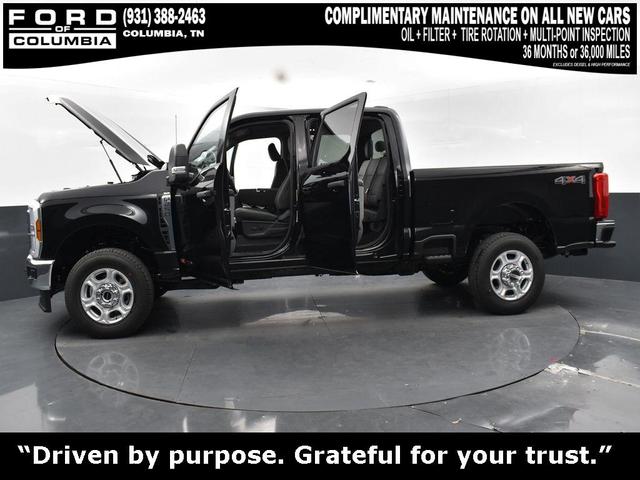 Photo of 2025 Antimatter Blue Metallic Ford F-250