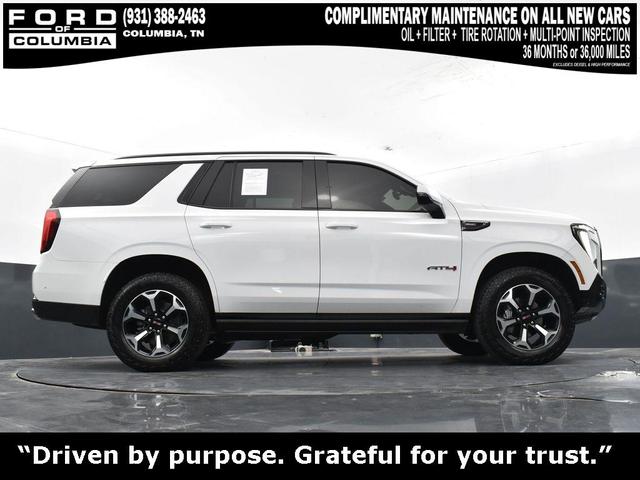 Photo of 2025 Summit White GMC Yukon