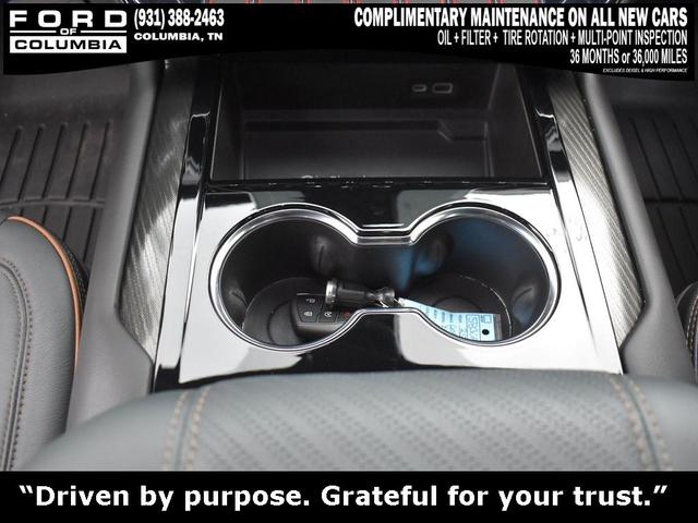 Photo of 2025 Summit White GMC Yukon