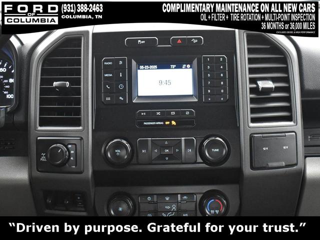 Photo of 2022 Oxford White Ford F-350