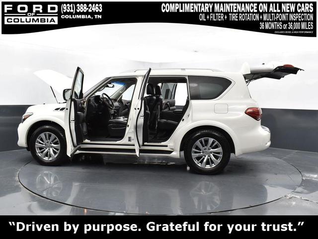 Photo of 2016 Majestic White INFINITI QX80