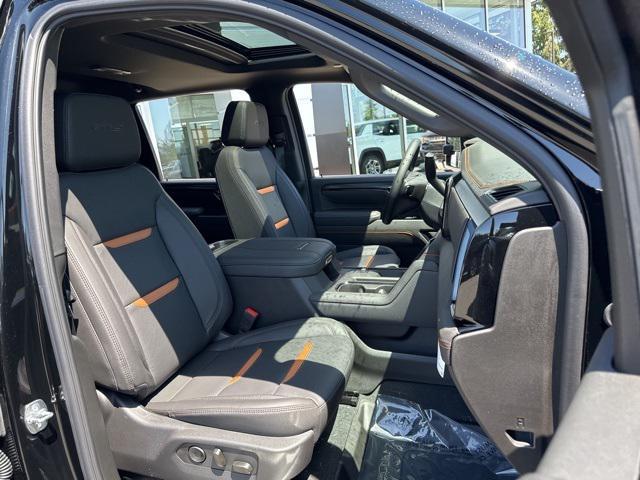 Photo of 2025 Onyx Black GMC Sierra 2500