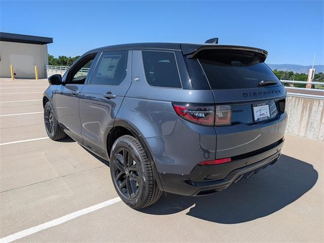 Photo of 2025 Varesine Blue Land Rover Discovery Sport