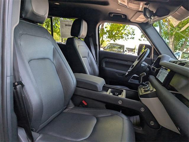 Photo of 2023 Santorini Black Land Rover Defender