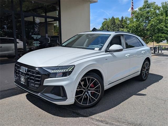 Photo of 2020 Glacier White Metallic Audi Q8