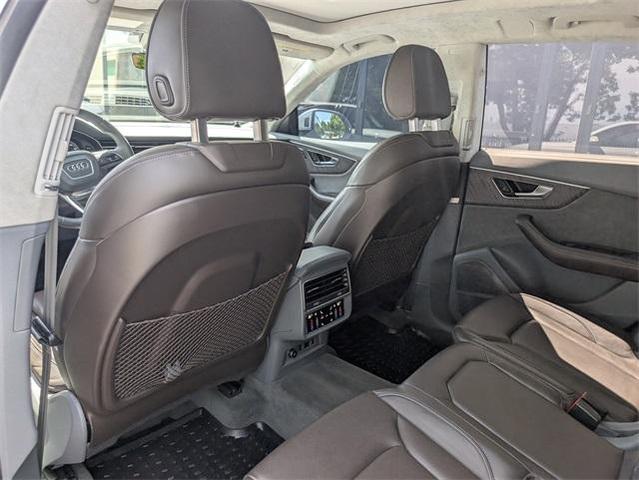 Photo of 2020 Glacier White Metallic Audi Q8