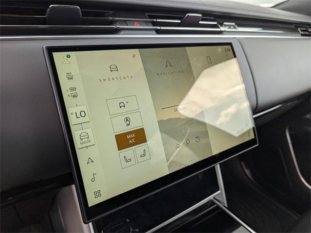 Photo of 2025 Santorini Black Land Rover Range Rover