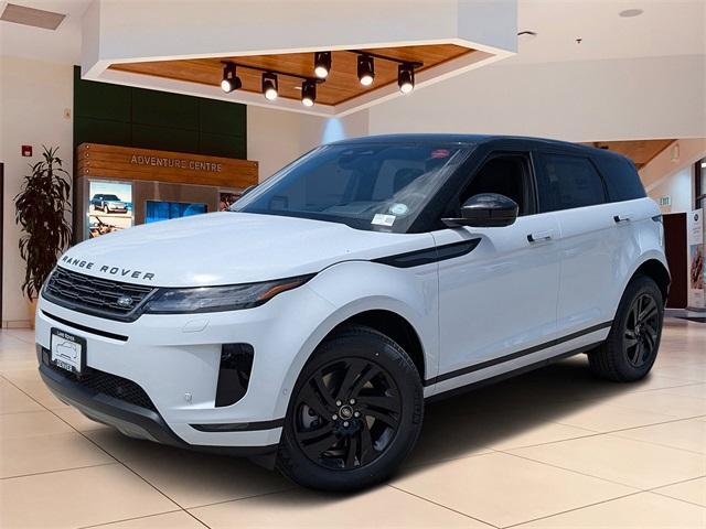 Photo of 2026 Fuji White Land Rover Range Rover Evoque