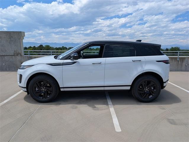 Photo of 2026 Fuji White Land Rover Range Rover Evoque