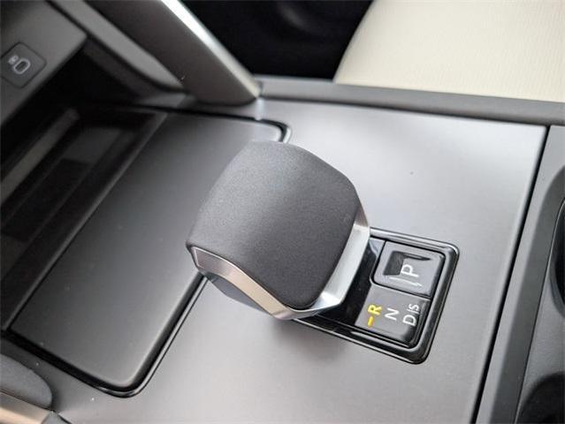 Photo of 2025 Eiger Grey Land Rover Discovery Sport