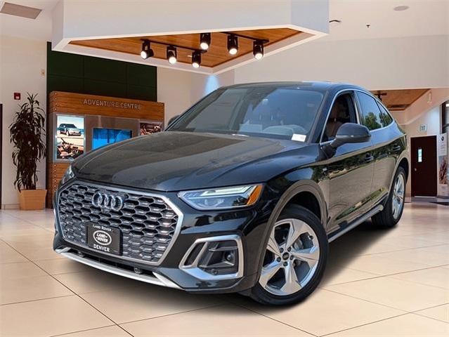 Photo of 2021 Mythos Black Metallic Audi Q5
