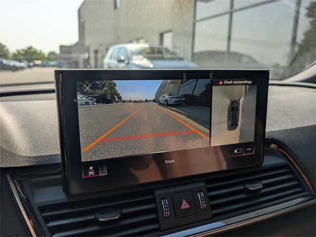 Photo of 2021 Mythos Black Metallic Audi Q5