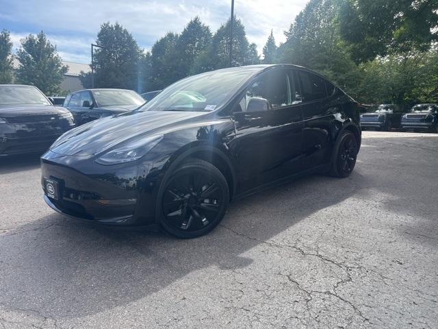 Photo of 2024 Black Tesla Model Y