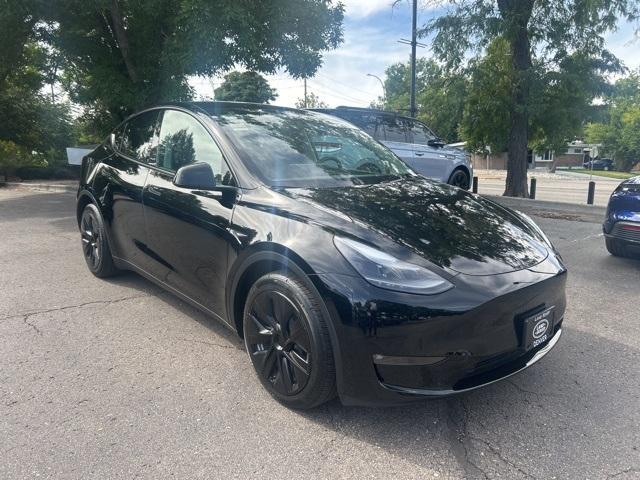 Photo of 2024 Black Tesla Model Y
