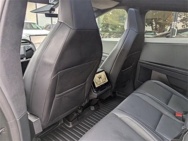 Photo of 2024 Stainless Steel Tesla Cybertruck
