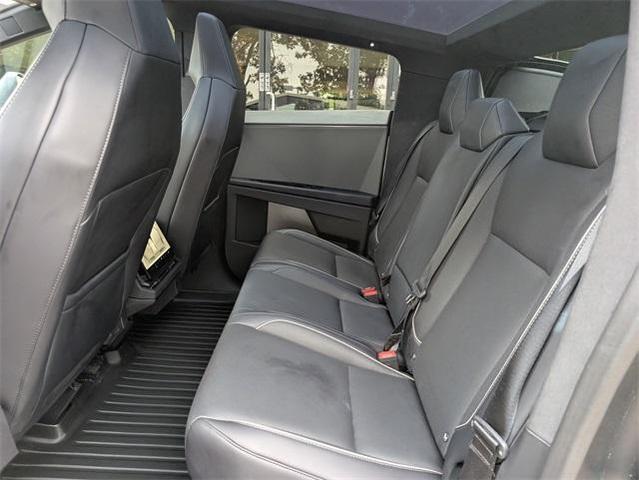 Photo of 2024 Stainless Steel Tesla Cybertruck