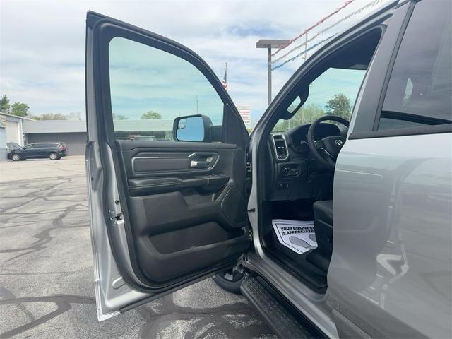 Photo of 2025 Billet Silver Metallic Clearcoat RAM 1500