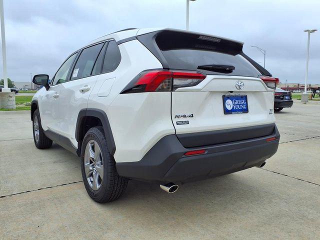 Photo of 2025 Ice Cap Toyota RAV4 Hybrid