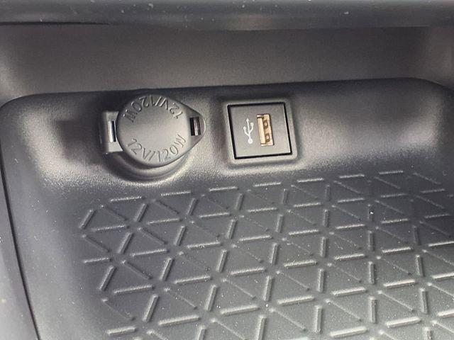 Photo of 2025 Ice Cap Toyota RAV4 Hybrid