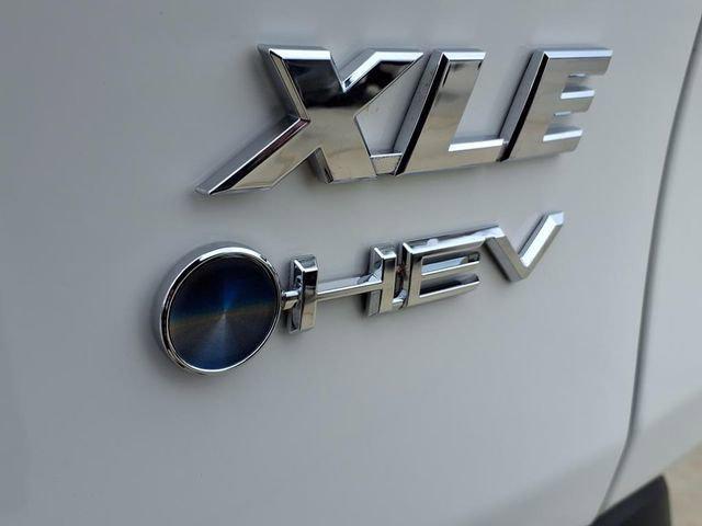 Photo of 2025 Ice Cap Toyota RAV4 Hybrid