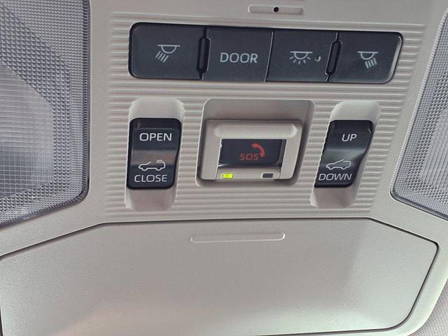 Photo of 2025 Ice Cap Toyota RAV4 Hybrid