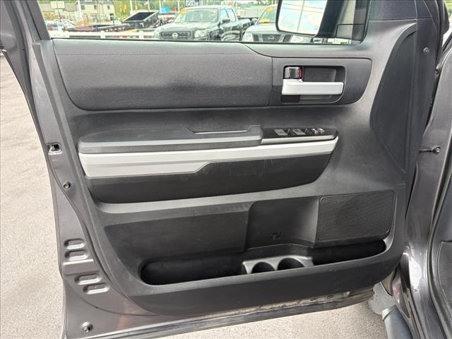 Photo of 2019 Magnetic Gray Metallic Toyota Tundra