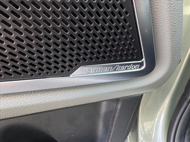 Photo of 2024 Jungle Green Kia Telluride