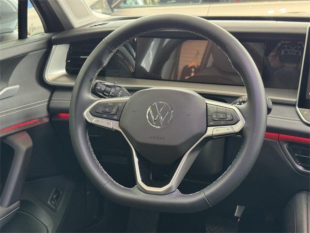 Photo of 2025 Pyrite Silver Metallic Volkswagen Tiguan