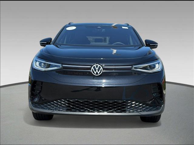 Photo of 2023 Deep Black Pearl Volkswagen ID.4