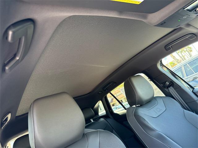 Photo of 2023 Deep Black Pearl Volkswagen ID.4