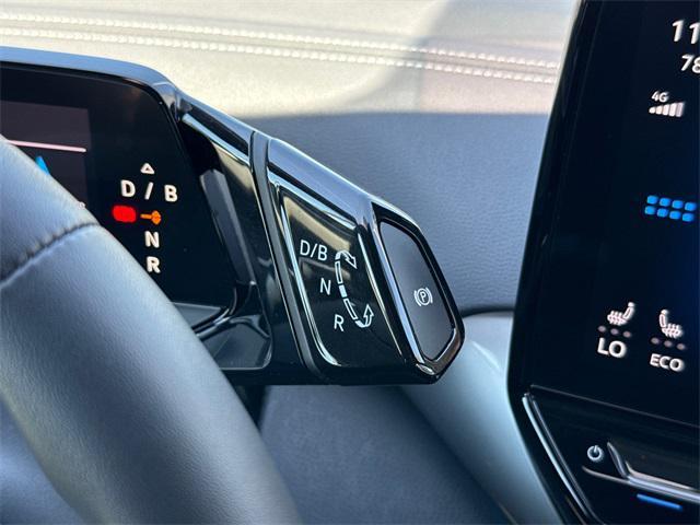Photo of 2023 Deep Black Pearl Volkswagen ID.4