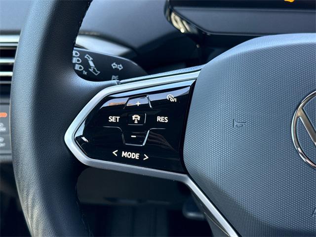 Photo of 2023 Deep Black Pearl Volkswagen ID.4