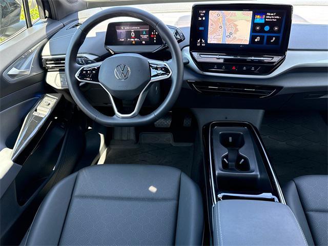 Photo of 2023 Deep Black Pearl Volkswagen ID.4